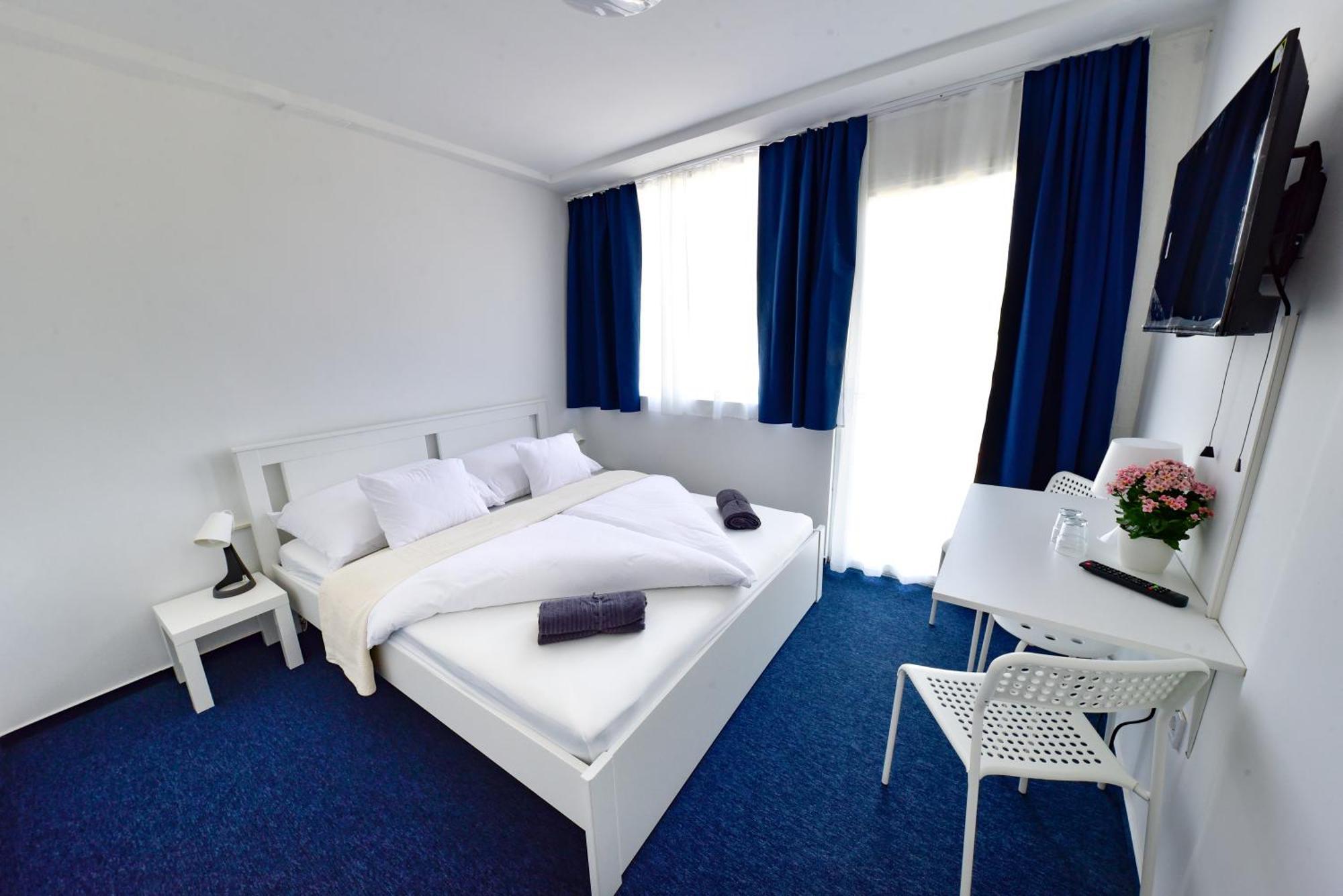 Zama Hotel Zamárdi Εξωτερικό φωτογραφία